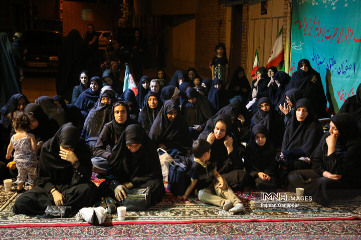 مجلس روضه اباعبدالله‌الحسین(ع) به یاد شهید جنگ رمضان