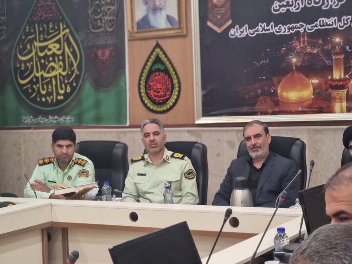 ضرورت تسهیل تردد و کاهش ایستایی زائران در گیت‌های گذرنامه مرز مهران