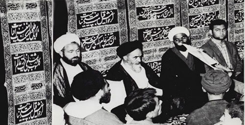سالهای گریه به تو جرم تلقی میشد، روضه هر شب ما برکت روحالله است
