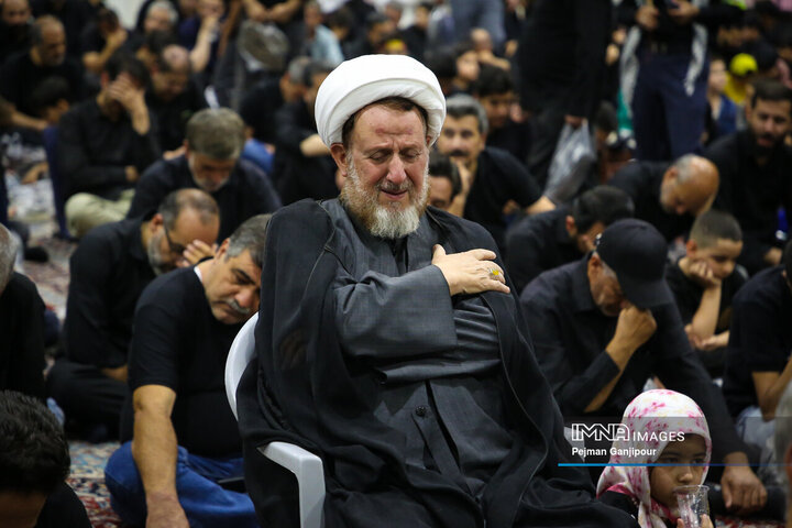 قافله عزا و حماسه هیئت رزمندگان اسلام اصفهان