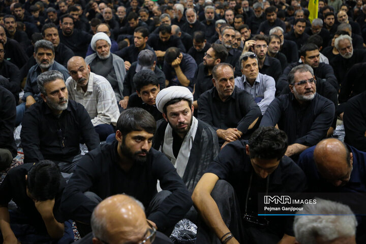 قافله عزا و حماسه هیئت رزمندگان اسلام اصفهان