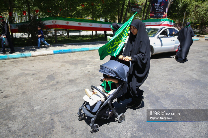 قافله عزا و حماسه هیئت رزمندگان اسلام اصفهان