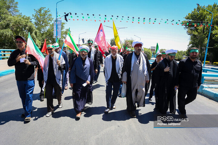 قافله عزا و حماسه هیئت رزمندگان اسلام اصفهان