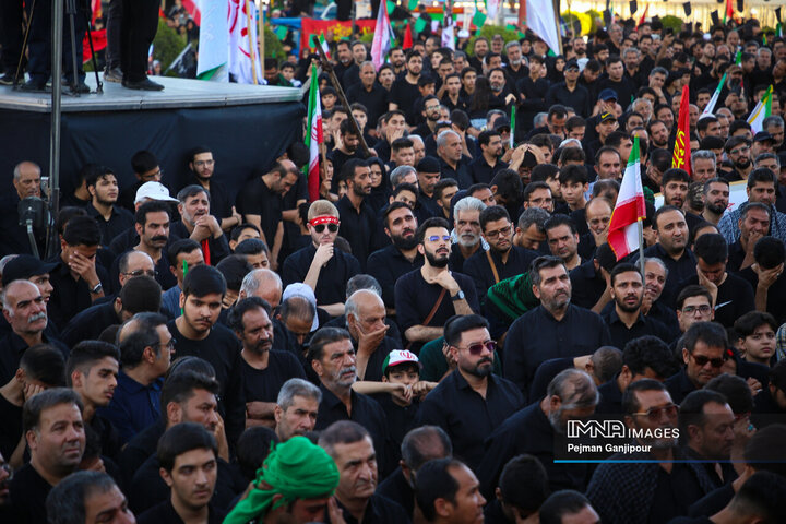 اجتماع عظیم «یوم‌الحسین(ع)»