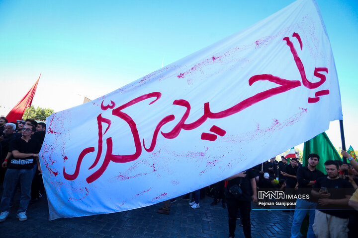 اجتماع عظیم «یوم‌الحسین(ع)»