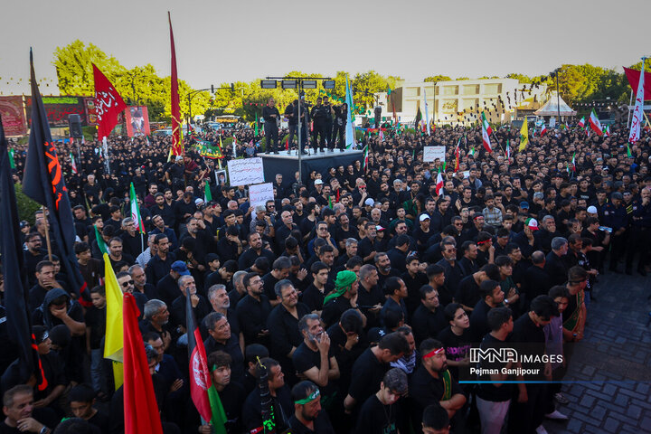 اجتماع عظیم «یوم‌الحسین(ع)»