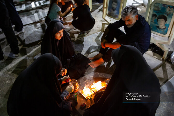 شام غریبان در گلستان شهدا