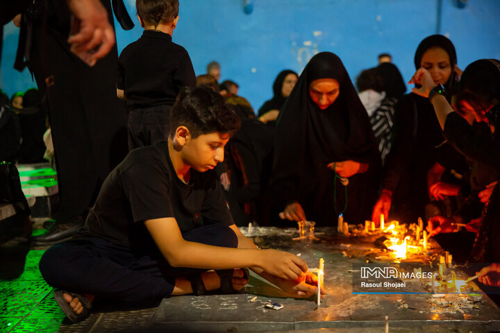 شام غریبان در گلستان شهدا