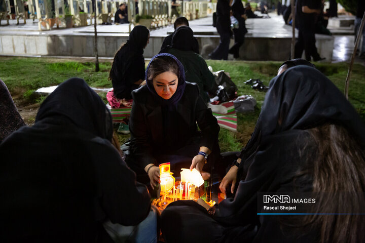 شام غریبان در گلستان شهدا