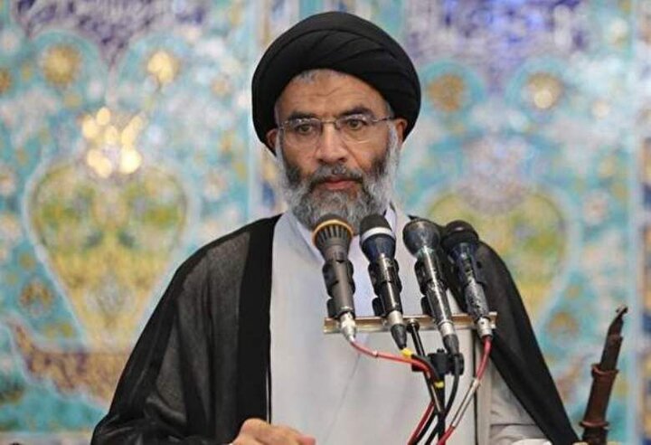 هیئت مذاکره‌کننده موظف به پیگیری خطوط قرمز نظام در مذاکرات است