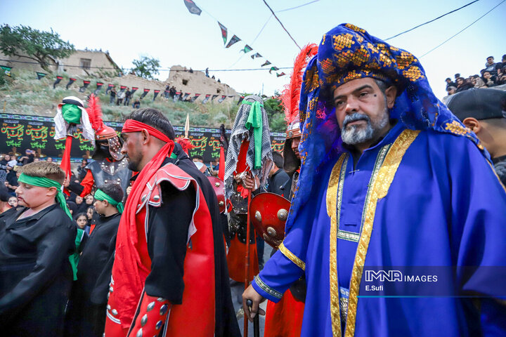 تعزیه‌خوانی عاشورای حسینی در روستای تاریخی وفس