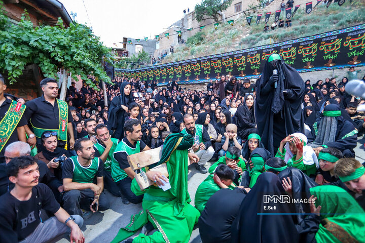 تعزیه‌خوانی عاشورای حسینی در روستای تاریخی وفس