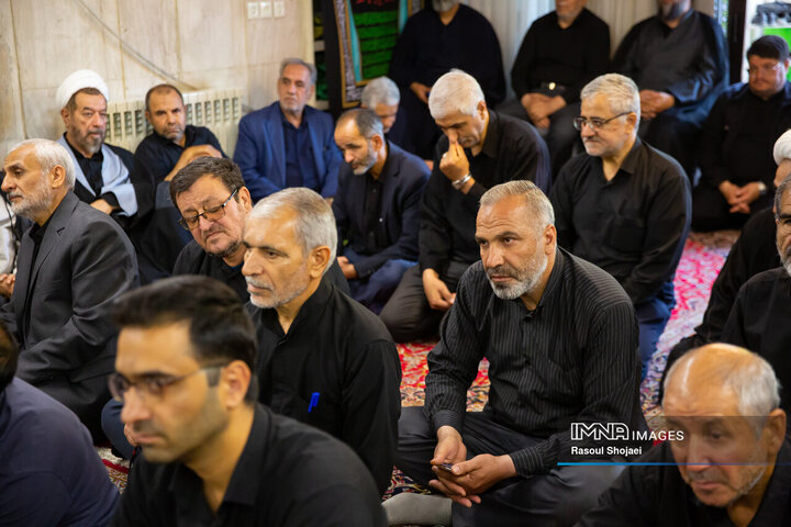 عزاداری محرم در دفتر آیت الله طباطبایی نژاد