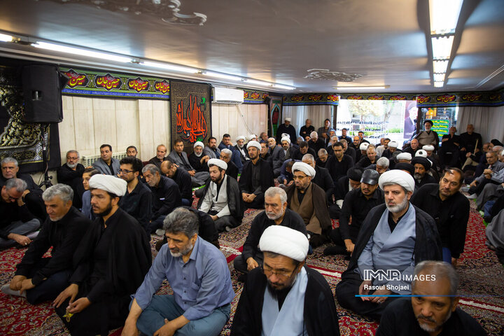 عزاداری محرم در دفتر آیت الله طباطبایی نژاد