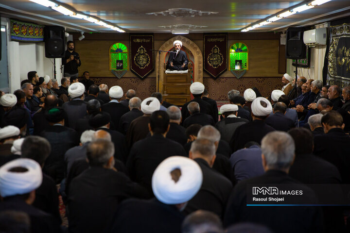 عزاداری محرم در دفتر آیت الله طباطبایی نژاد