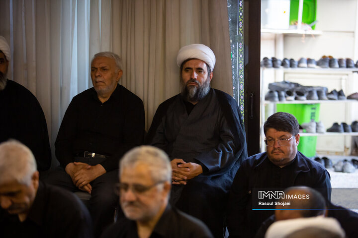 عزاداری محرم در دفتر آیت الله طباطبایی نژاد