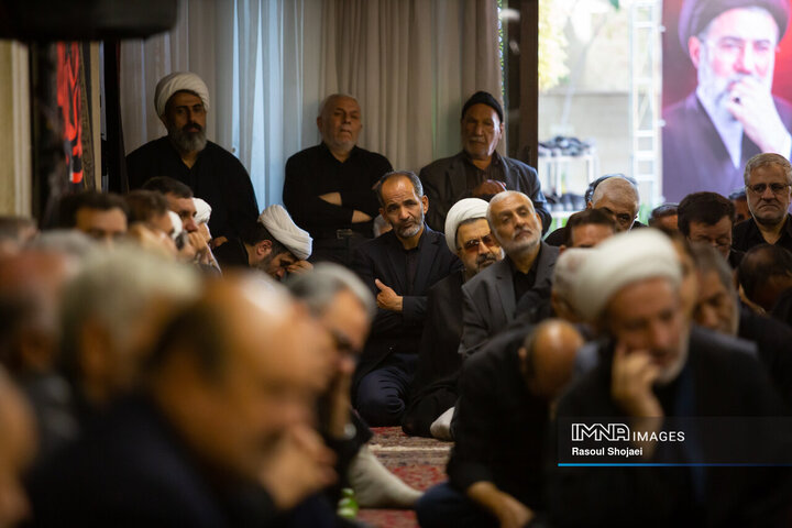 عزاداری محرم در دفتر آیت الله طباطبایی نژاد