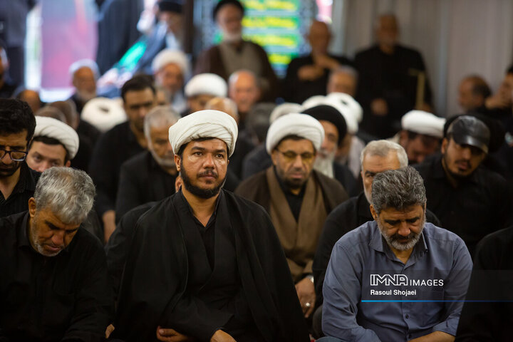 عزاداری محرم در دفتر آیت الله طباطبایی نژاد