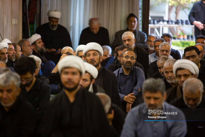 عزاداری محرم در دفتر آیت الله طباطبایی نژاد