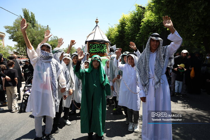 آئین حرکت نمادین طایفه بنی اسد در همدان