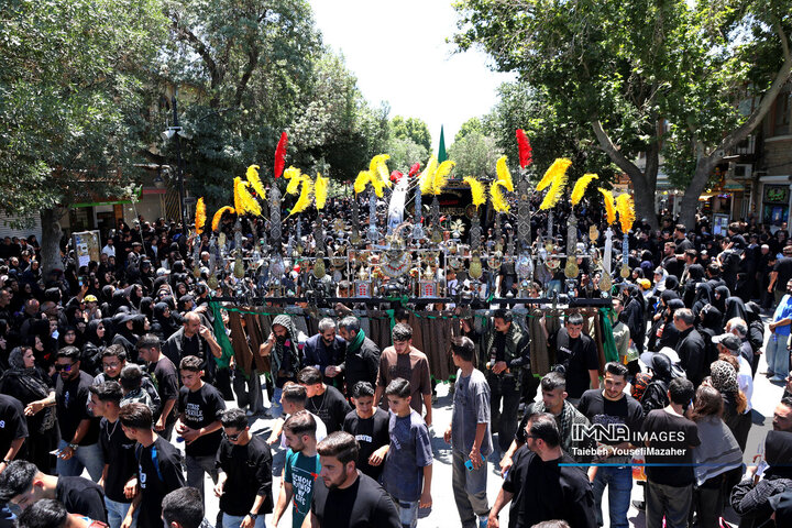 آئین حرکت نمادین طایفه بنی اسد در همدان