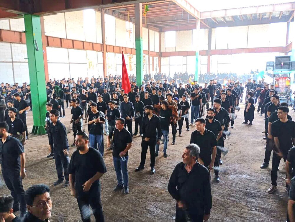 کویر در مدار عشق حسینی؛ وقتی گرمای خورشید رنگ می‌بازد
