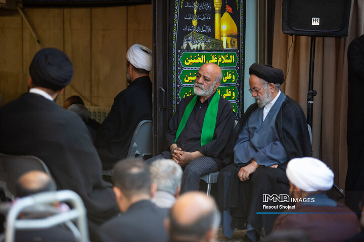 عزاداری محرم در دفتر آیت الله طباطبایی نژاد 2