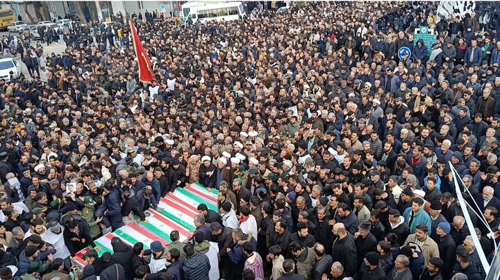 آمادگی مجموعه‌های ورزشی تهران برای اسکان ۲۵ هزار زائر تشییع رهبر شهید