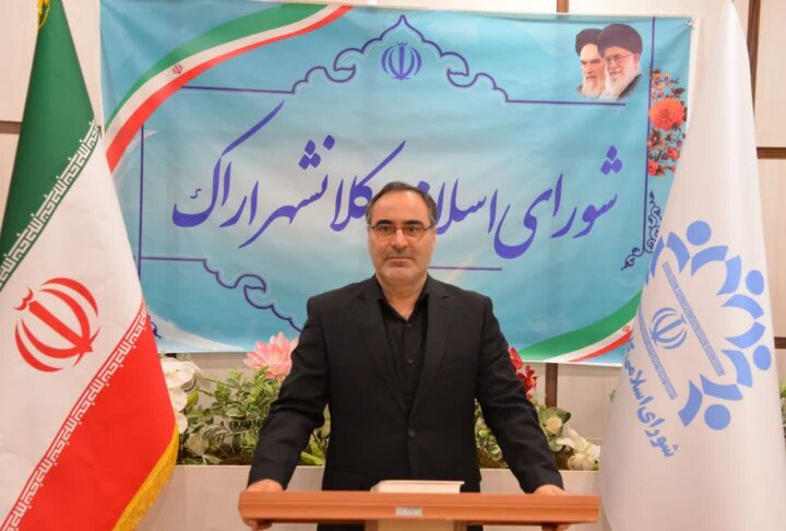 موافقت شورای شهر اراک با افزایش ۴۵ درصدی هزینه سرویس مدارس