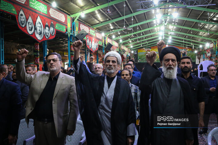 مراسم بزرگداشت شهدای هفتم تیر