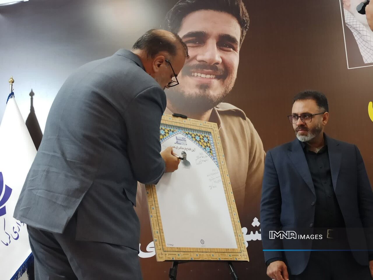 هر هفته یک پروژه به مردم کرمان تقدیم کردیم