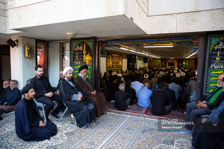 سومین روز عزاداری دهه دوم محرم در دفتر امام جمعه اصفهان