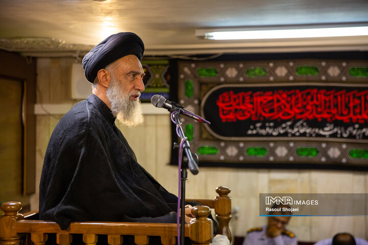 سومین روز عزاداری دهه دوم محرم در دفتر امام جمعه اصفهان