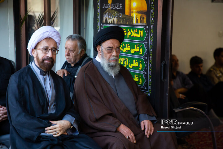سومین روز عزاداری دهه دوم محرم در دفتر امام جمعه اصفهان