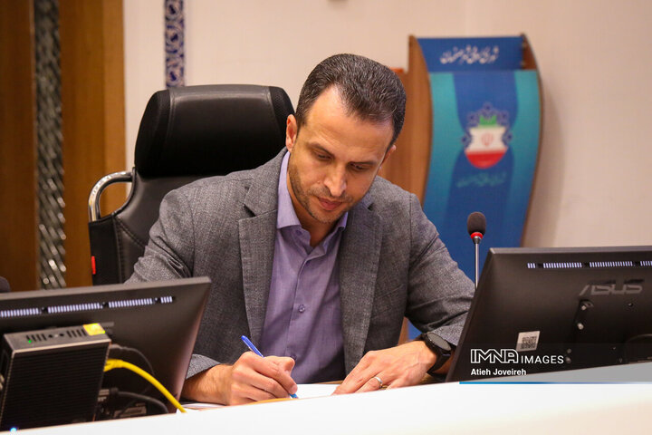 جلسه هم‌اندیشی مدیران ورزشی شهرداری‌های کلان‌شهرهای ایران