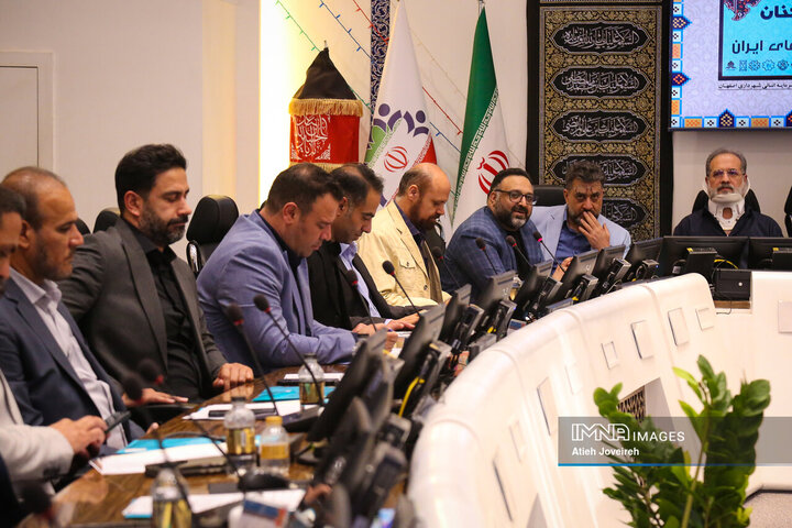 جلسه هم‌اندیشی مدیران ورزشی شهرداری‌های کلان‌شهرهای ایران