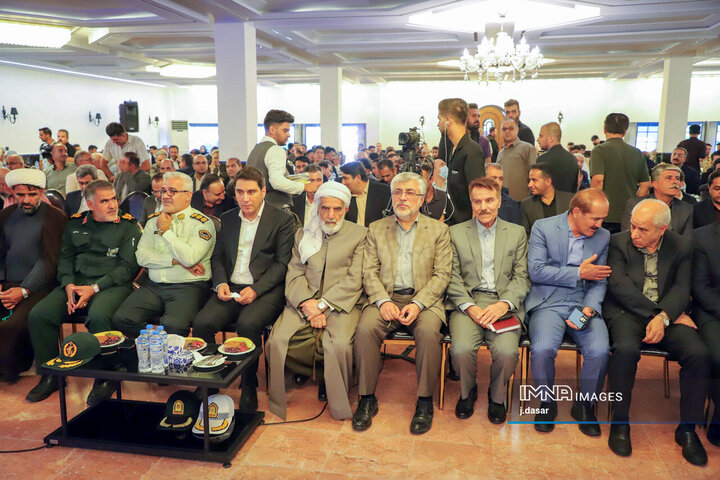 شماره‌گذاری اولین خودروهای منطقه آزاد تجاری بانه و مریوان