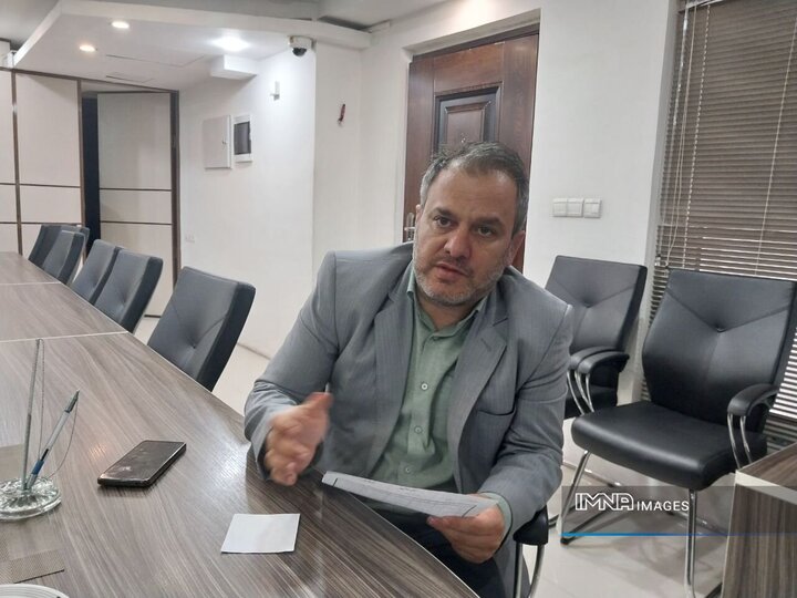 آمادگی ۴۱ مدرسه در اصفهان برای اسکان زائران مراسم تشییع رهبر شهید