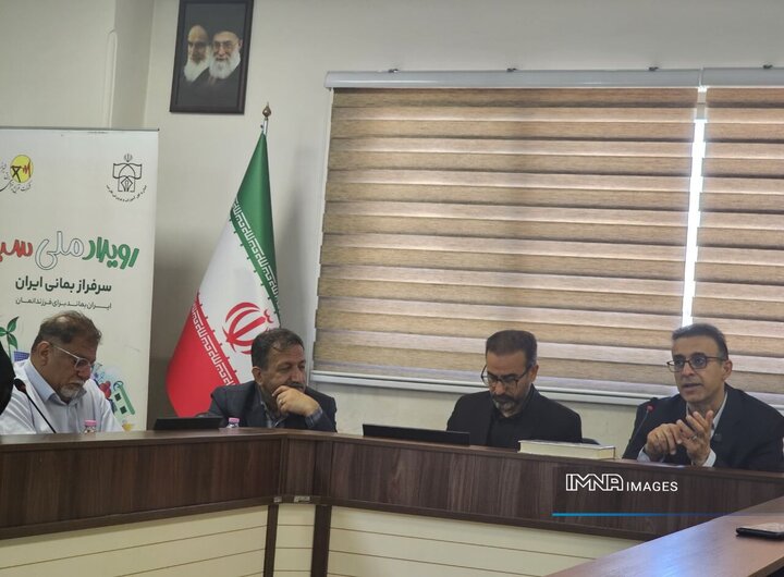 مقابله با برق‌های غیرمجاز و ماینرها در شیراز در قالب طرح «مهتاب»