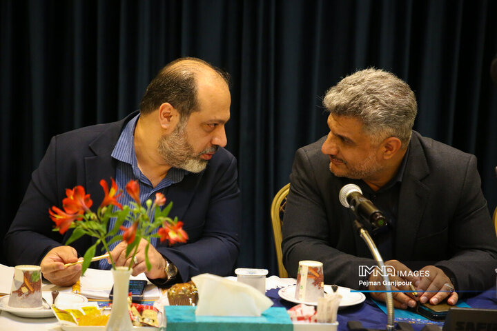 نشست بررسی سامانه های مدیریت پسماند کشور