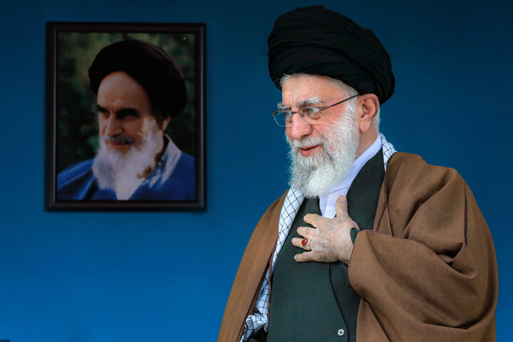 امام شهید اقتصاد را بر پایه تولید و عدالت می‌خواستند