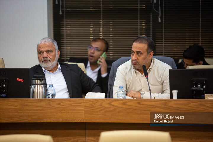 آیین تفاهم نامه همکاری استانداری اصفهان و کمیسیون ملی ایسسکو