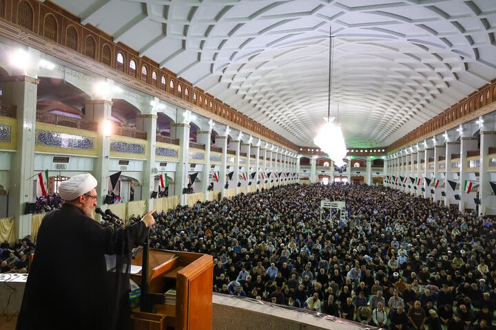 راهبرد جمهوری اسلامی ایران «جنگ و مذاکره» است