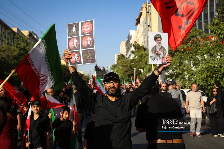 مراسم تشییع «مصباح الهدی باقری کنی»