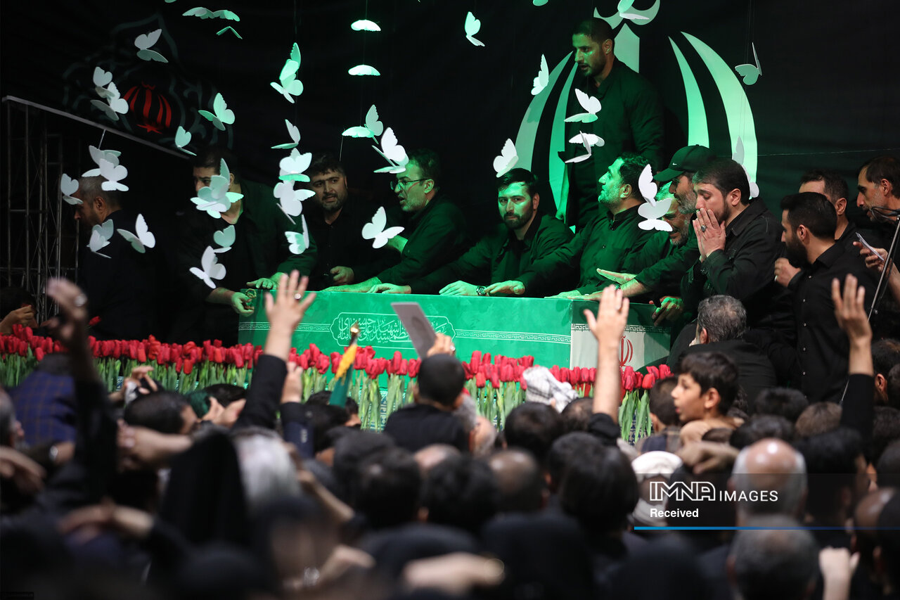 Iran Launches Funeral Ceremonies for Martyred Leader with International Delegations in Attendance