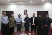 تفاهم‌نامه بنیاد مسکن خوزستان و قرارگاه امام رضا(ع) برای ساخت ۱۵ واحد مسکونی