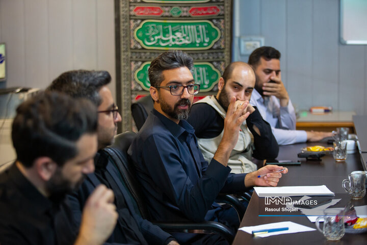 قرارگاه اطلاع‌رسانی ستاد خدمات‌رسانی به زائرین مراسم تشییع قائد شهید امت در اصفهان