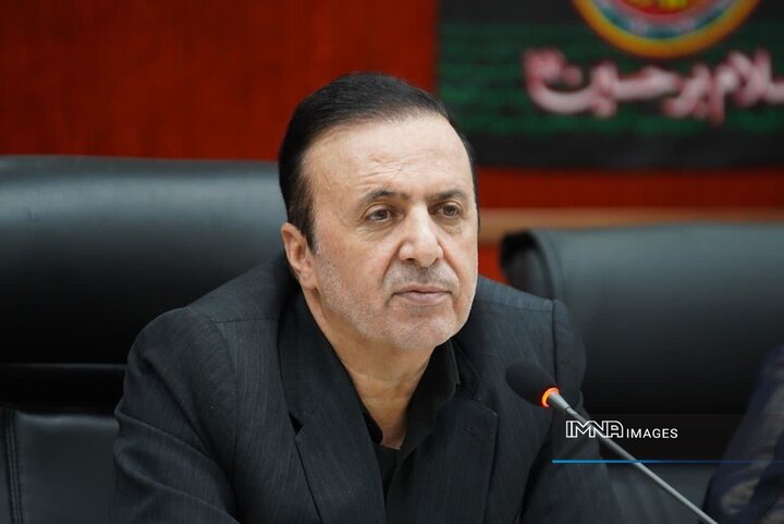 تأکید استاندار قزوین بر انسدادزدایی از جاده‌های قزوین در ایام تشییع رهبر شهید