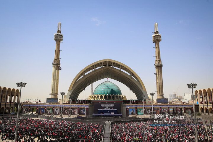 اینجا تمامِ خیابان‌ها، مقصدشان یکی‌ است