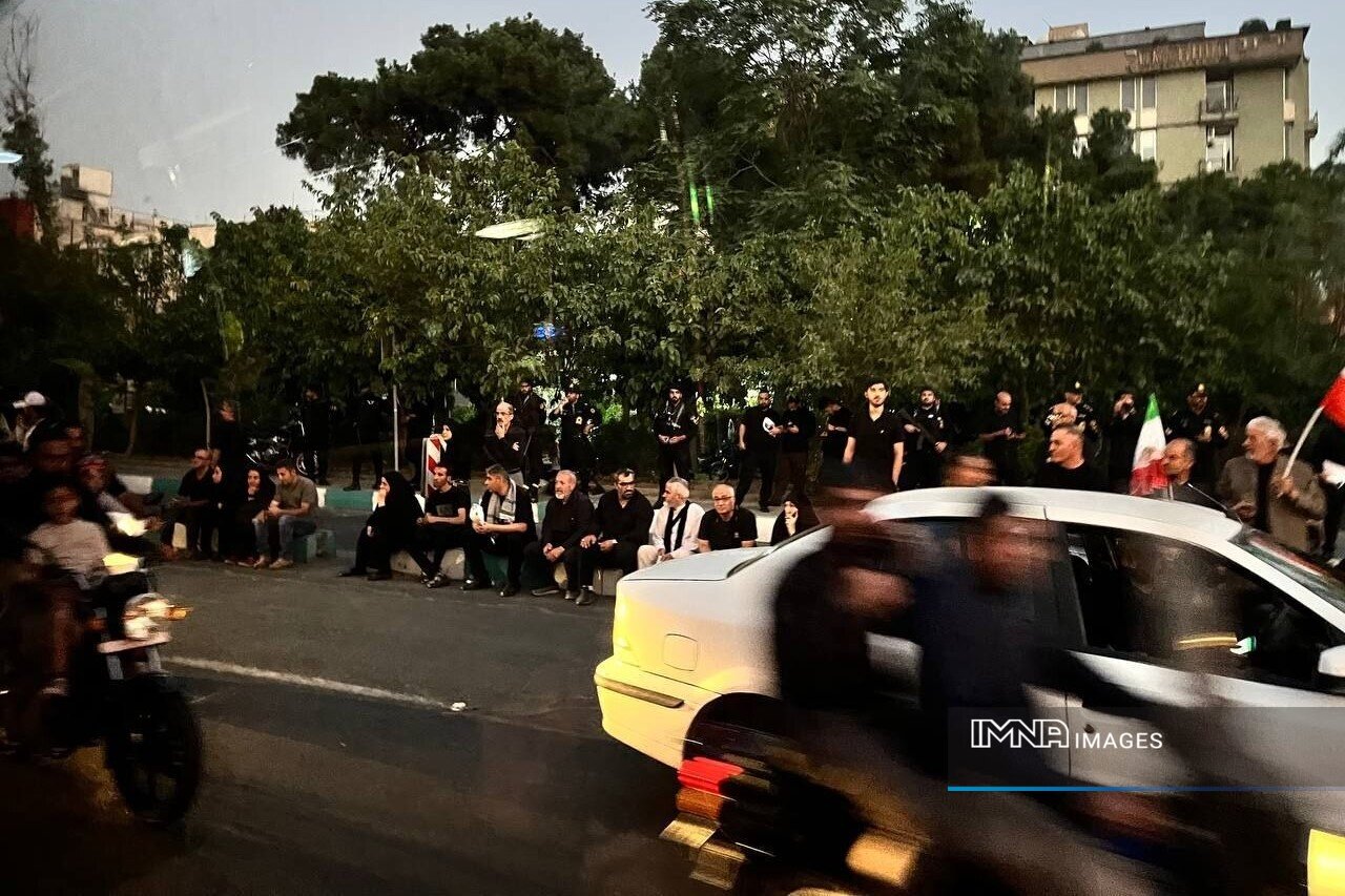 اصفهان تمامقد پای کار بدرقه آقای شهید ایران